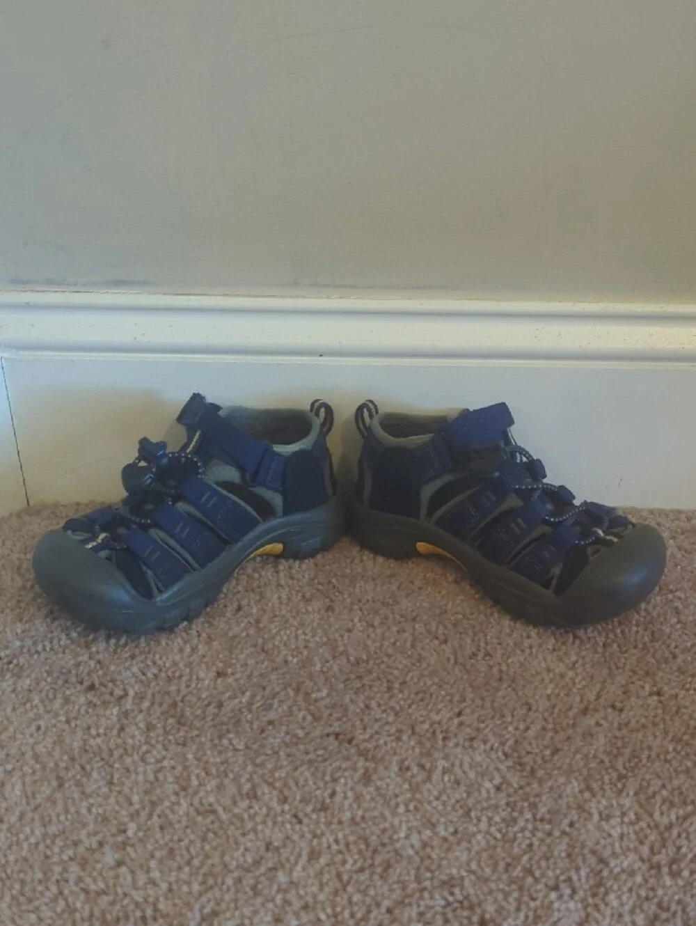 Keen Kids Navy and Gray Closed-Toe Outdoor Sandals